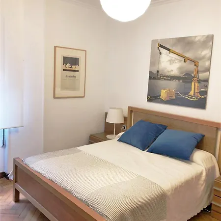 Escalerona Apartment, Fantastic Views, 1st Line Gijon