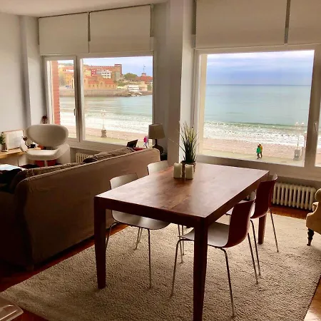 Escalerona Apartment, Fantastic Views, 1st Line Apartment Gijon